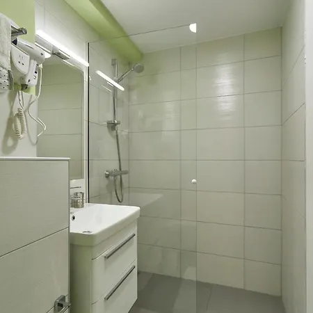 Iza Roka Apartment *